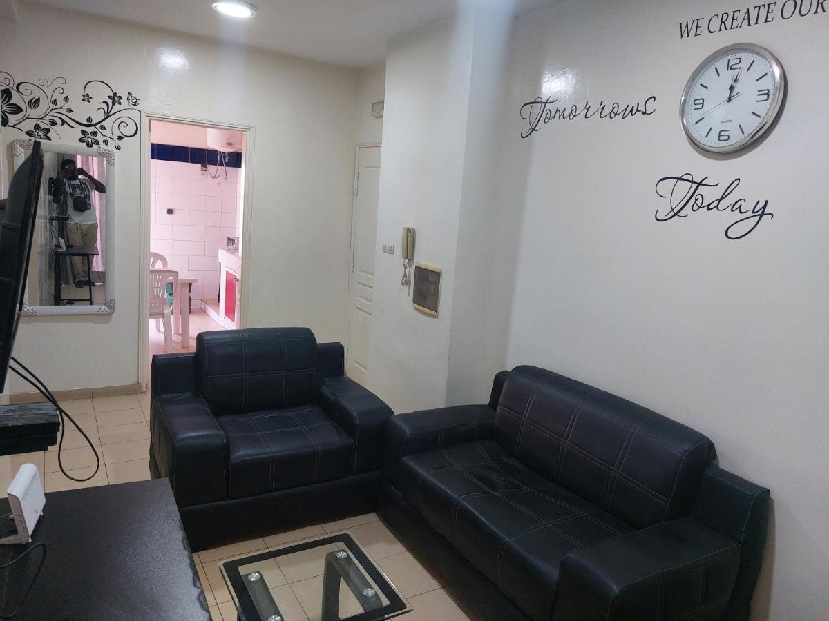 2 Salon Cite Mixta Dakar
